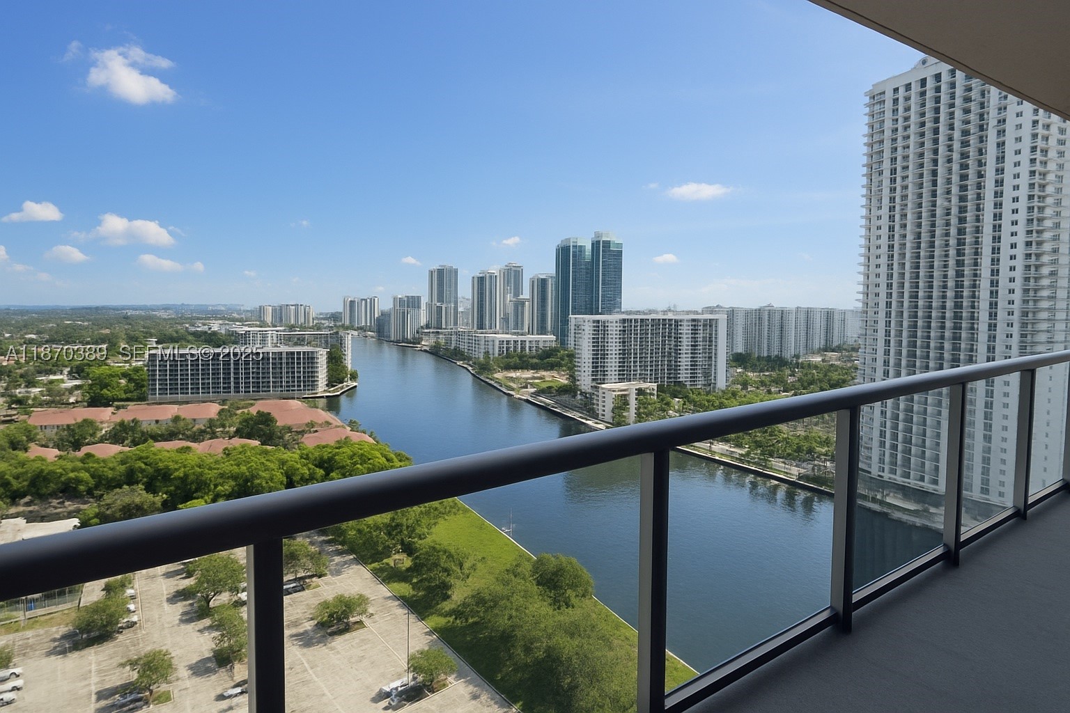 Hallandale Beach photo 1