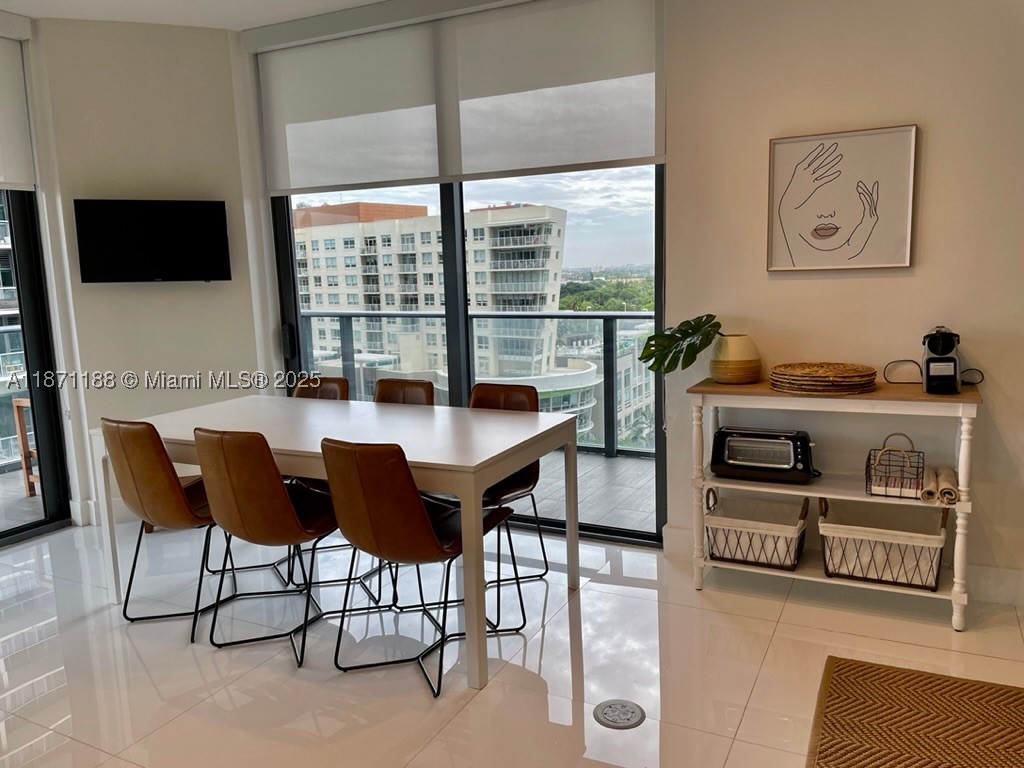 Miami photo 5