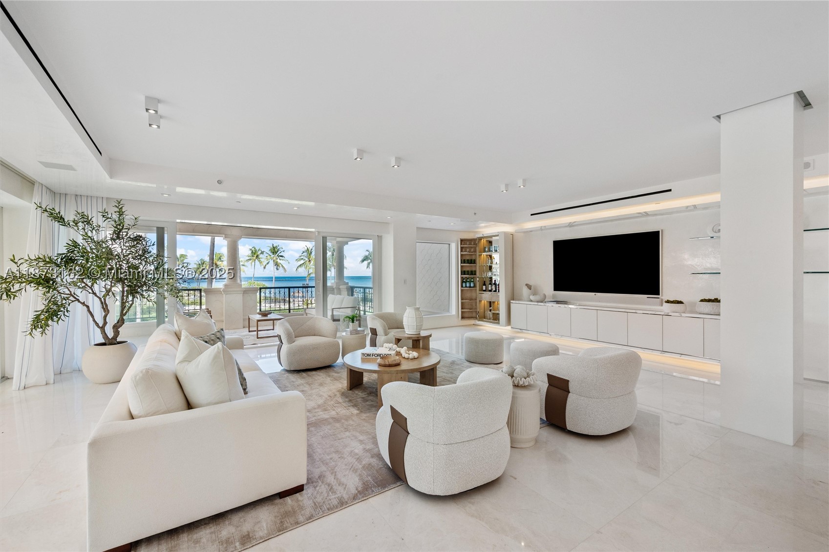 Miami Beach photo 4