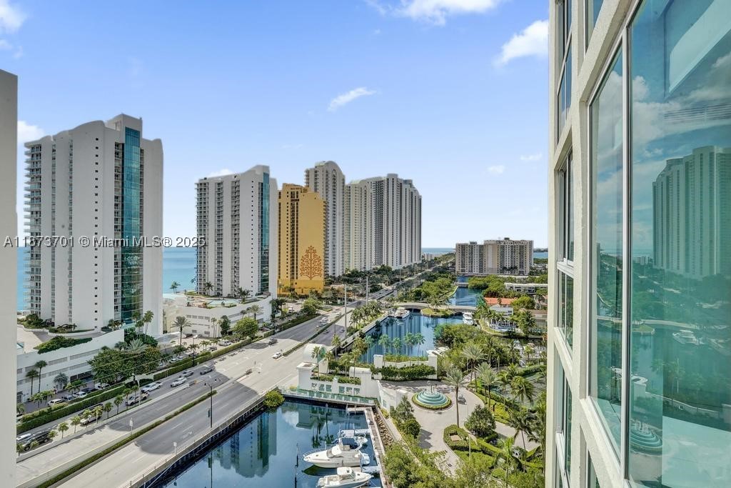 Sunny Isles Beach photo 2