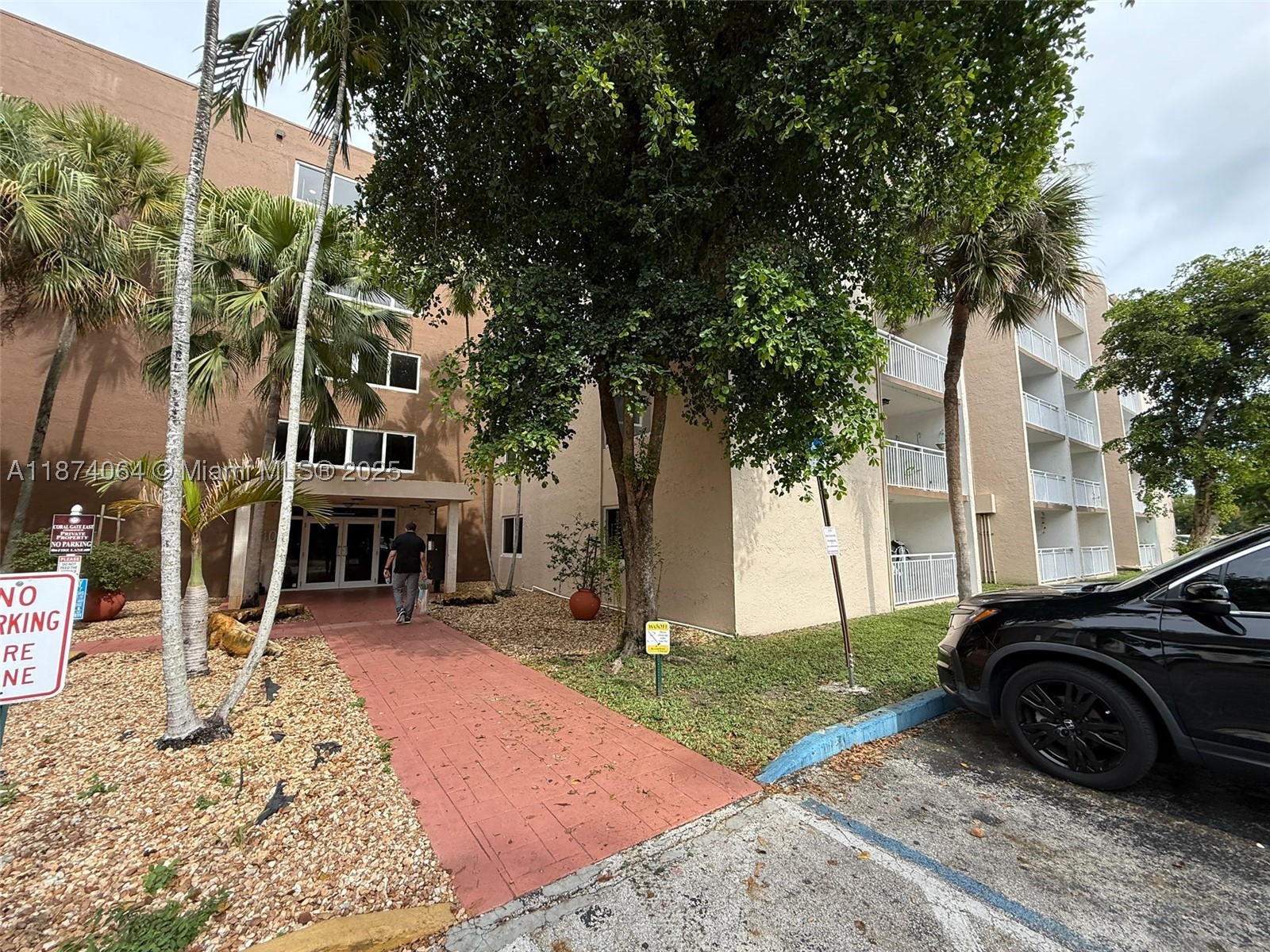 Hialeah photo 2