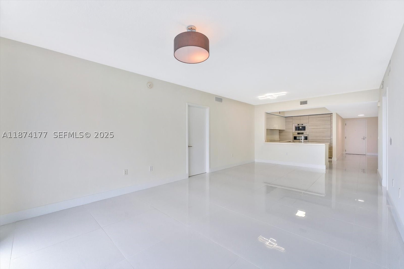 Sunny Isles Beach photo 3