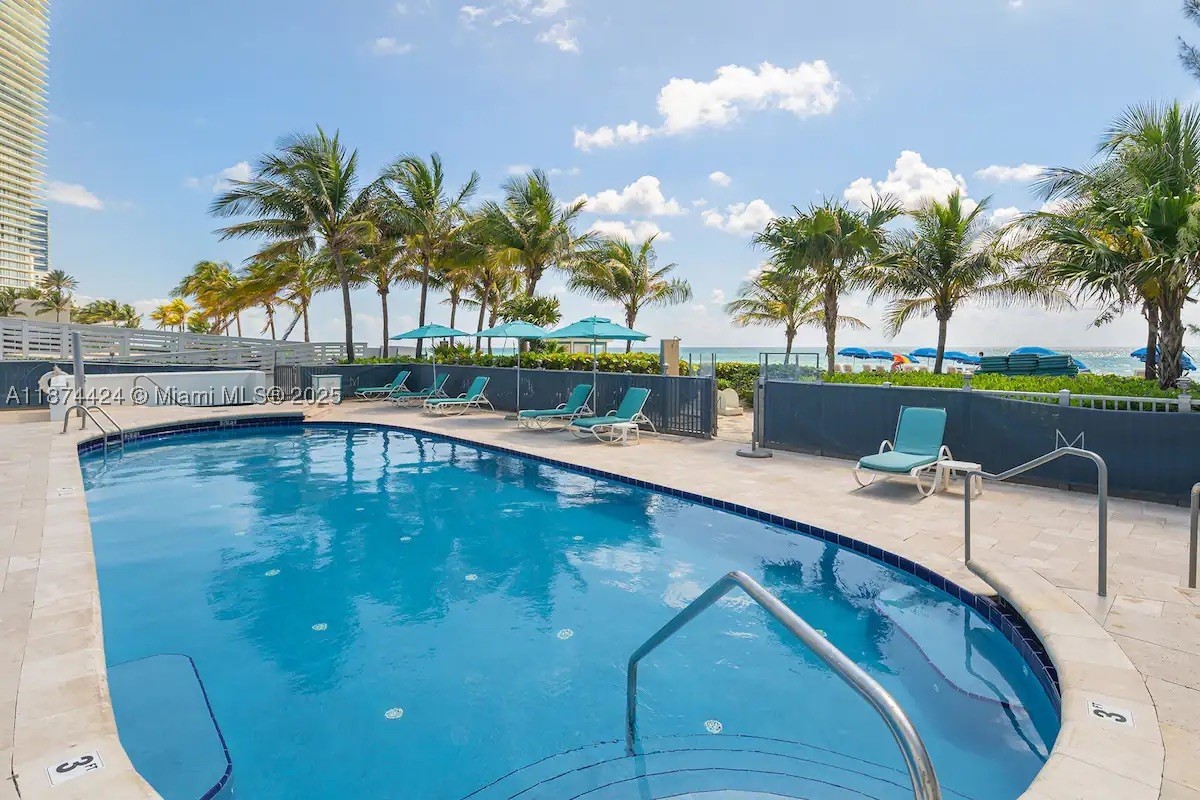 Sunny Isles Beach photo 3