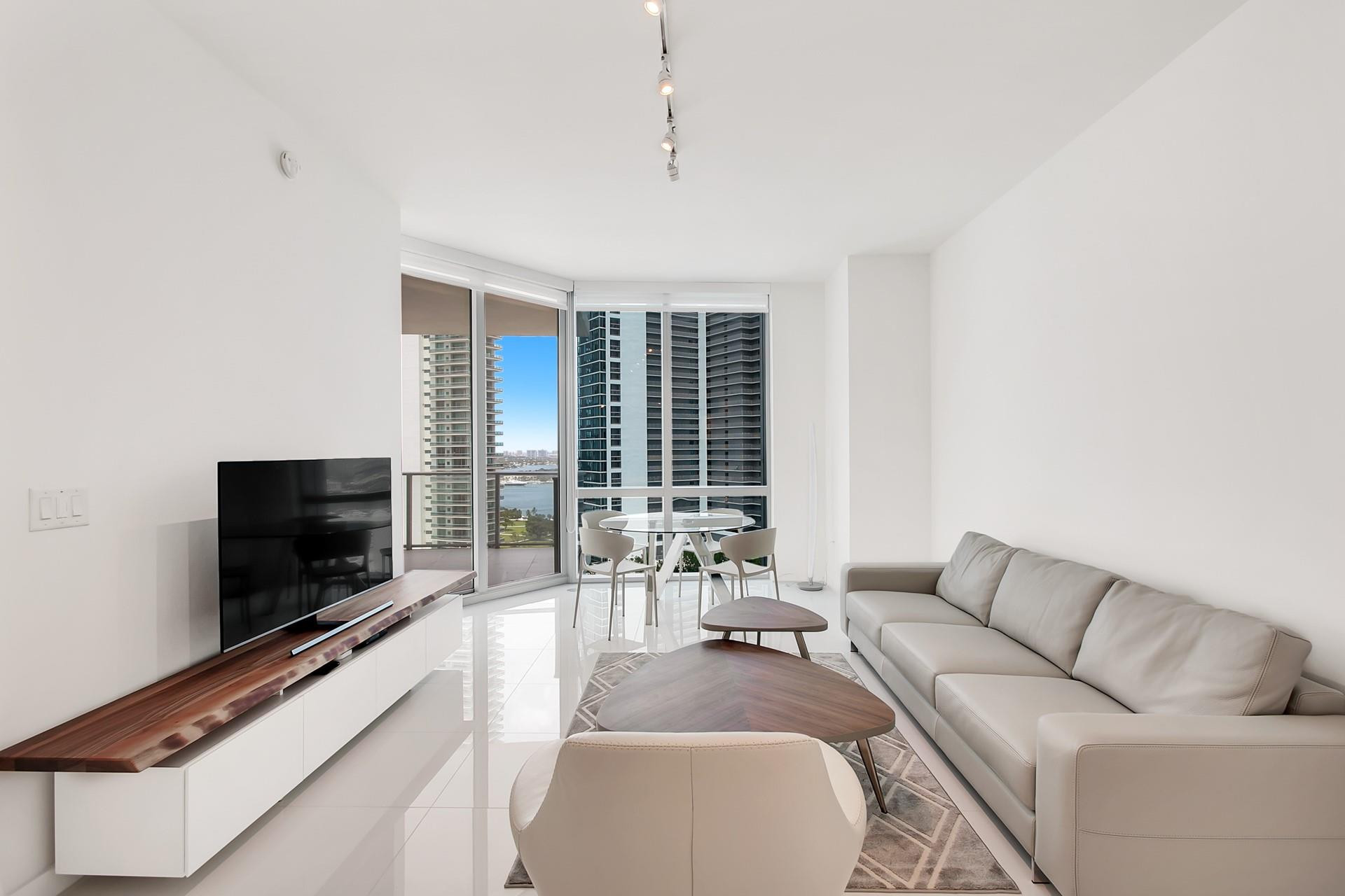 Miami photo 1
