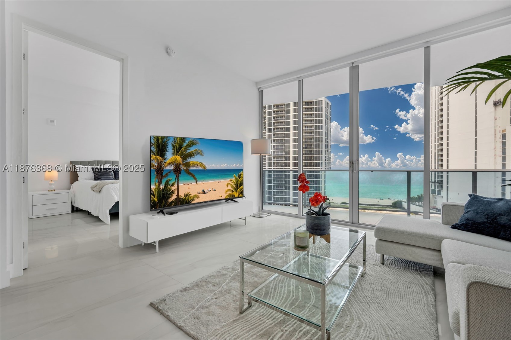 Sunny Isles Beach photo 1