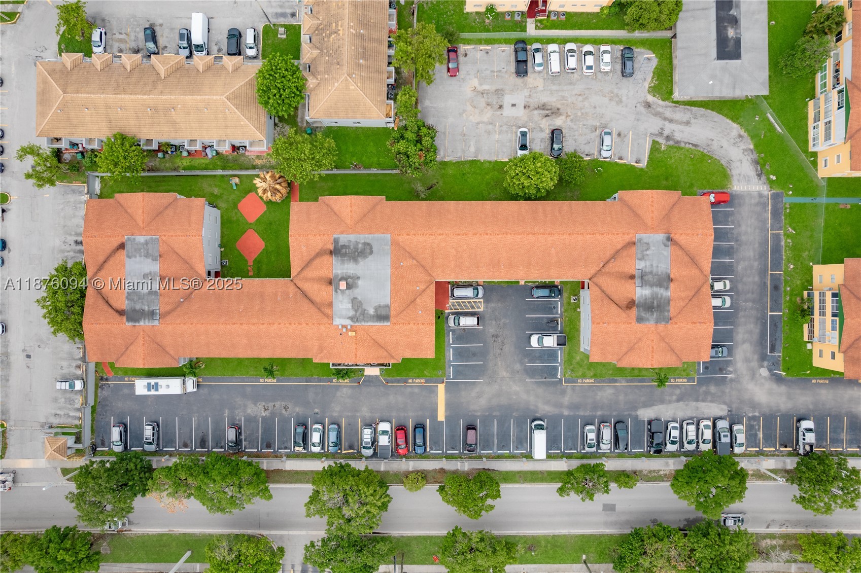 Hialeah Gardens photo 2