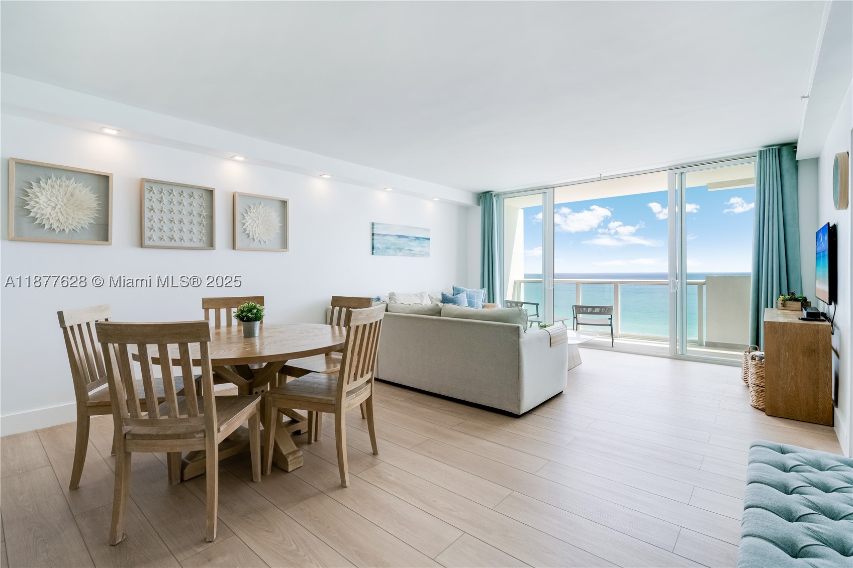 Miami Beach photo 4