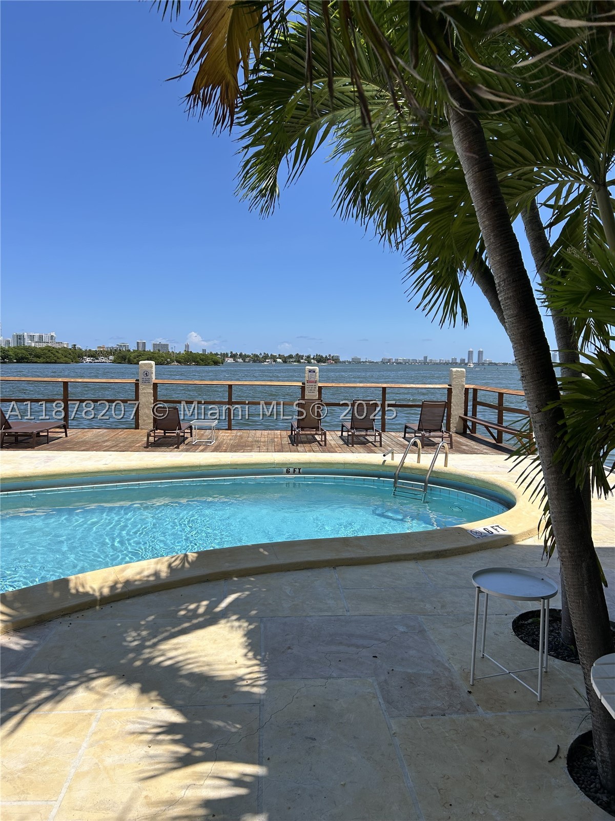 Miami photo 1