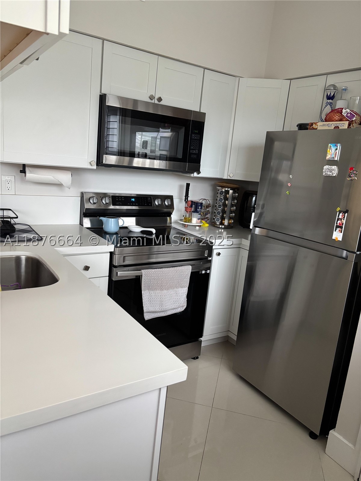 Pembroke Pines photo 4