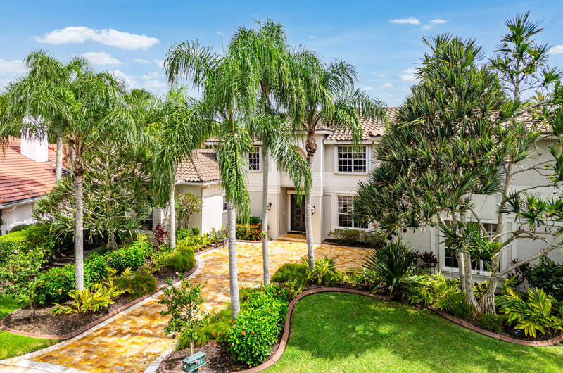 Palm Beach Gardens photo 2