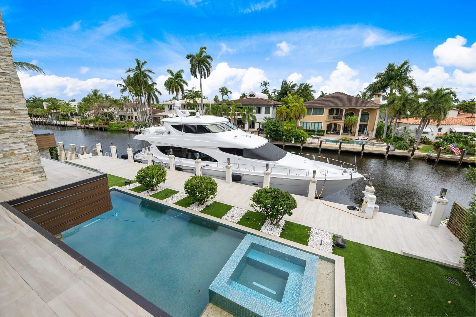 Fort Lauderdale photo 2