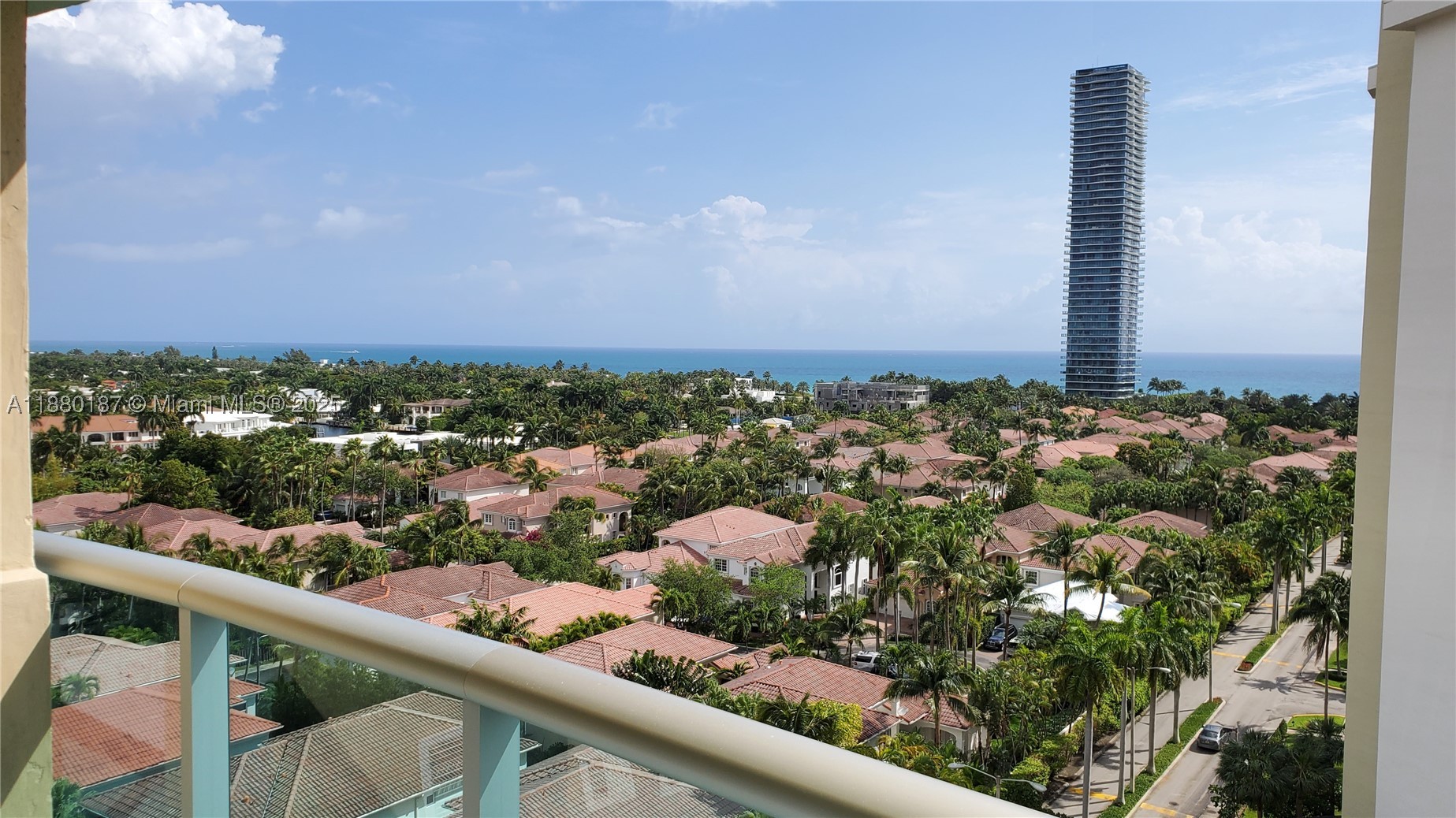 Sunny Isles Beach photo 1