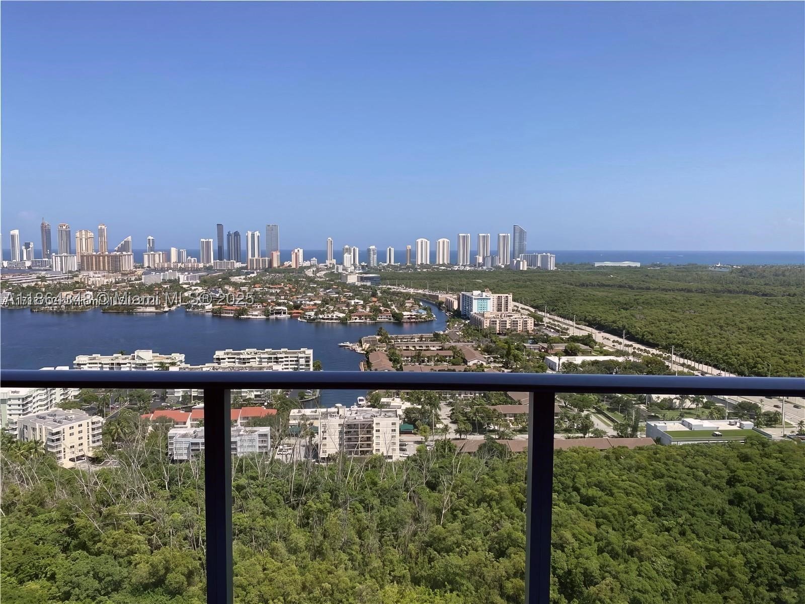 North Miami Beach photo 1