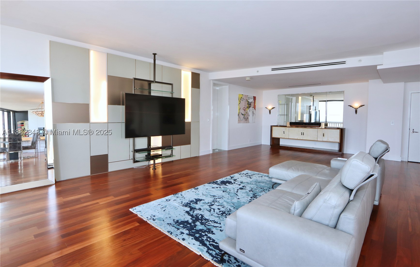 Aventura photo 4