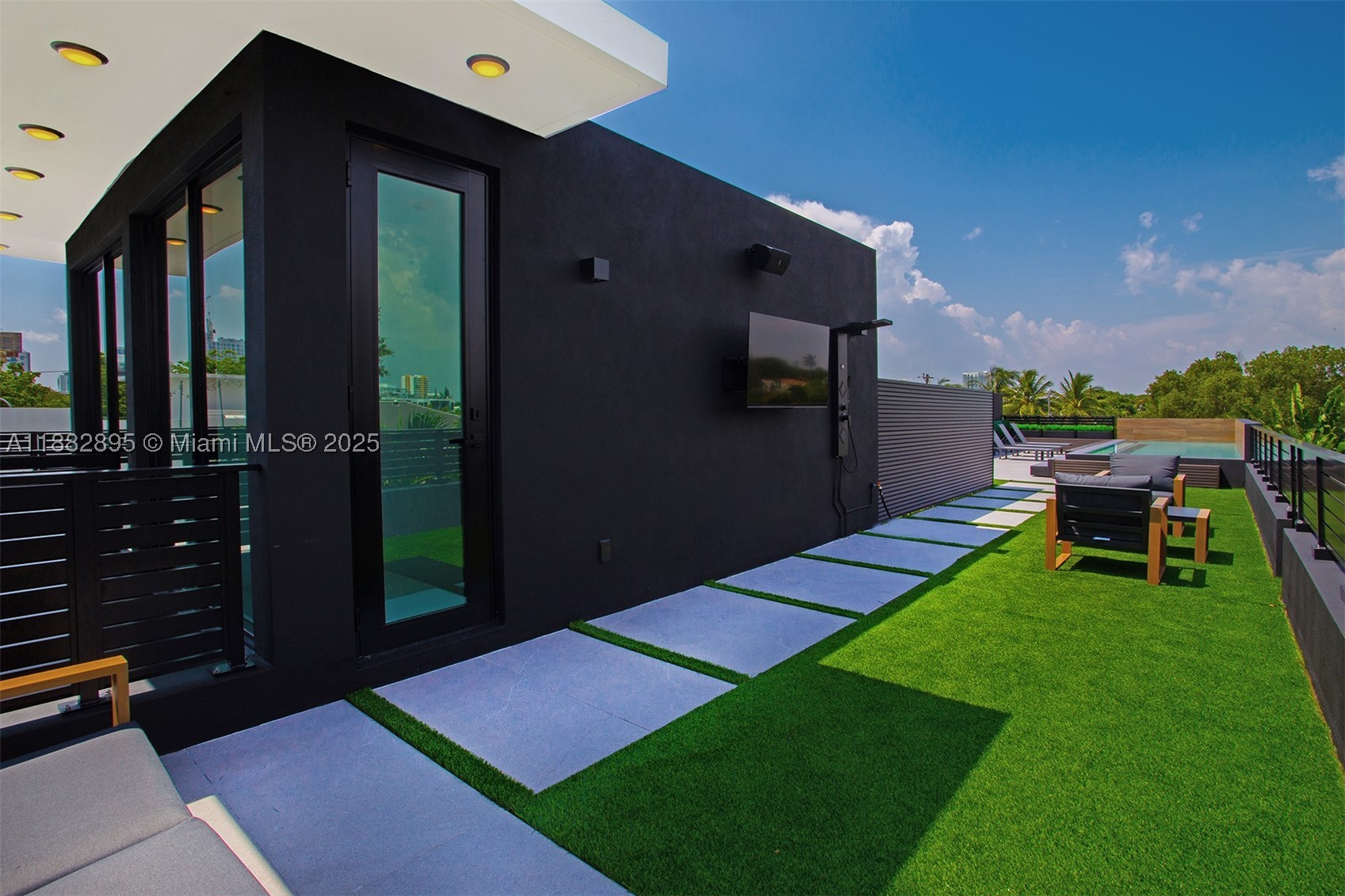 Miami photo 5