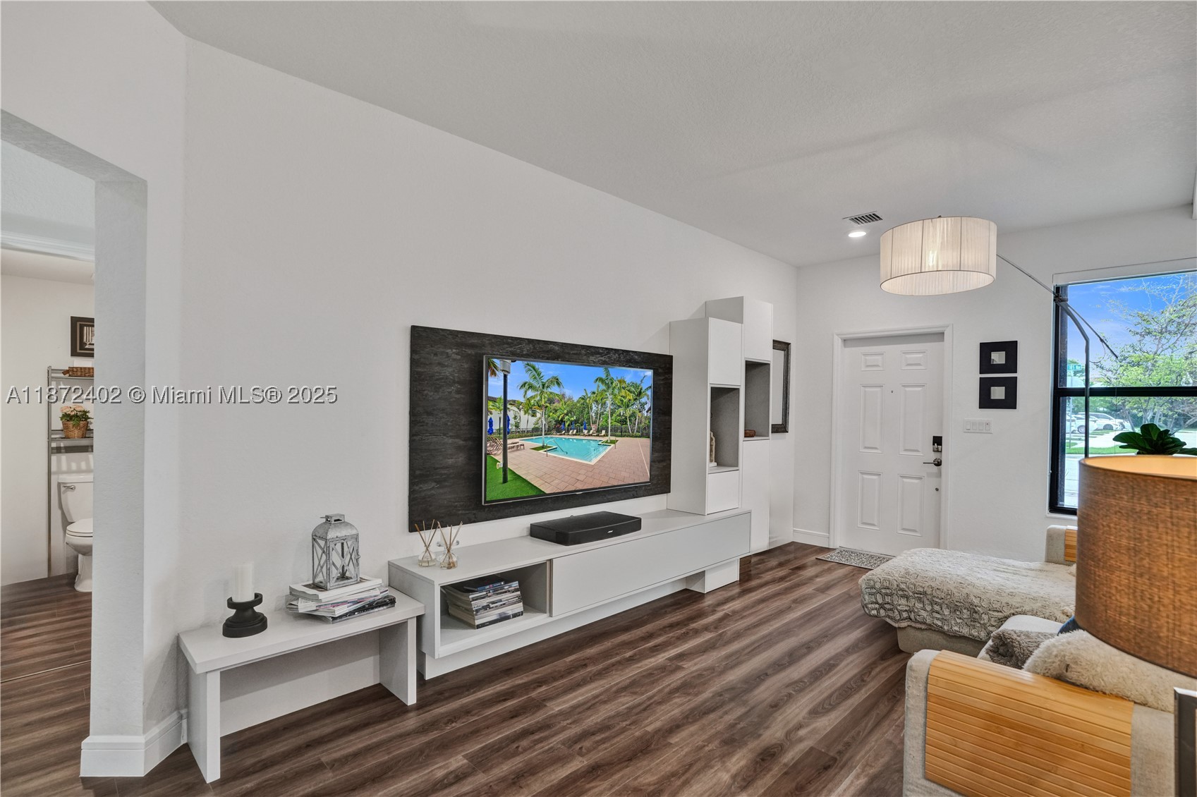 Pembroke Pines photo 3