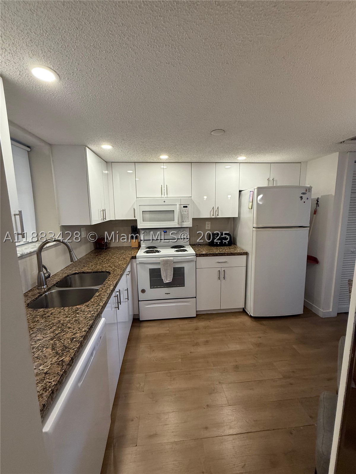 Sunny Isles Beach photo 5