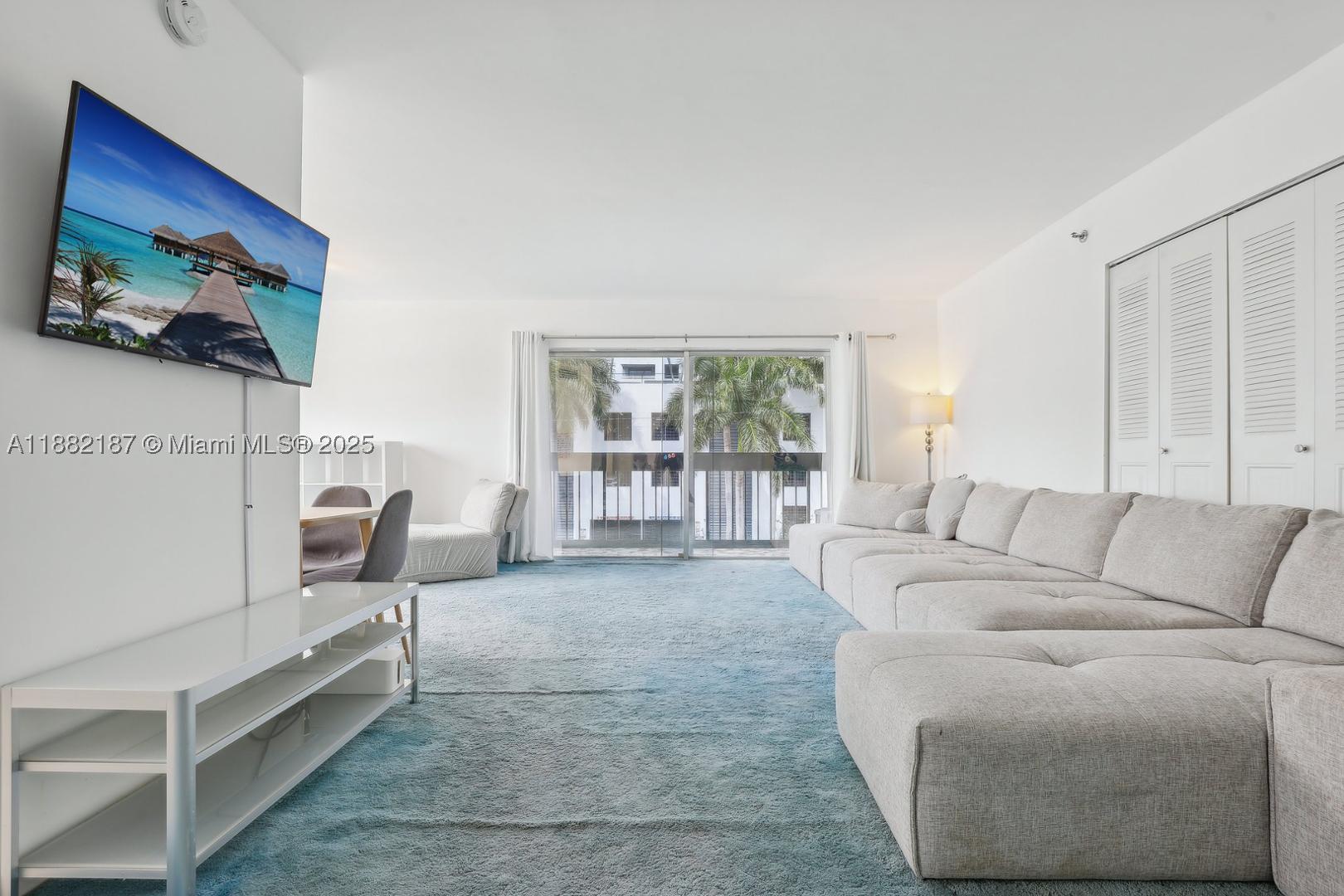 Miami Beach photo 4