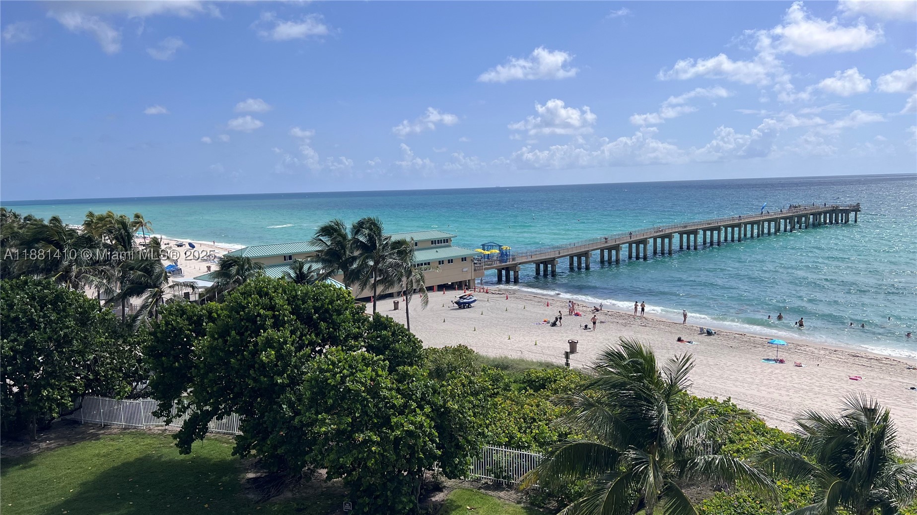 Sunny Isles Beach photo 1