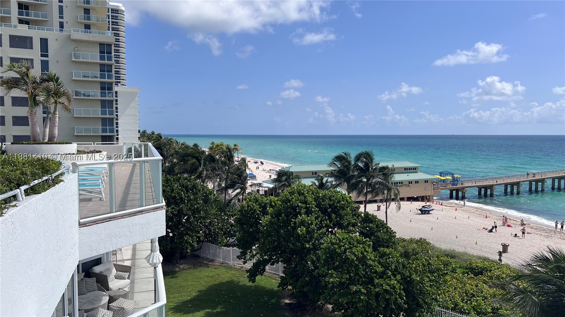 Sunny Isles Beach photo 2