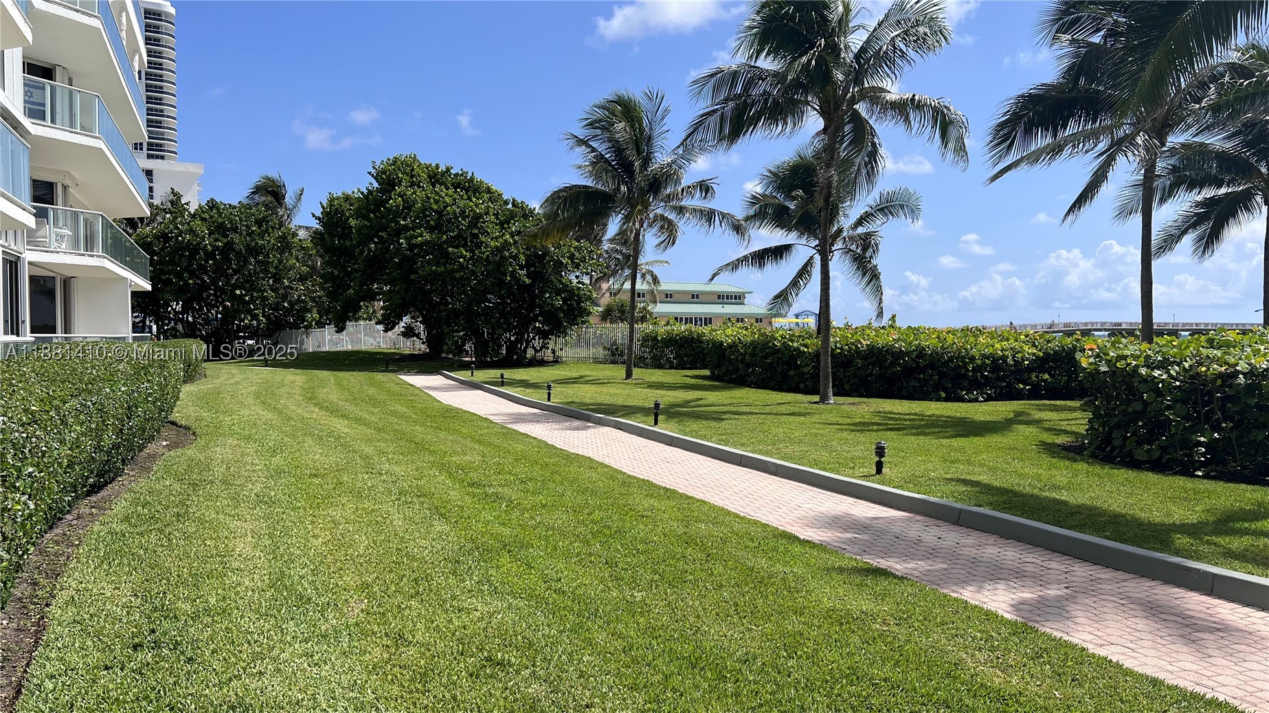 Sunny Isles Beach photo 5