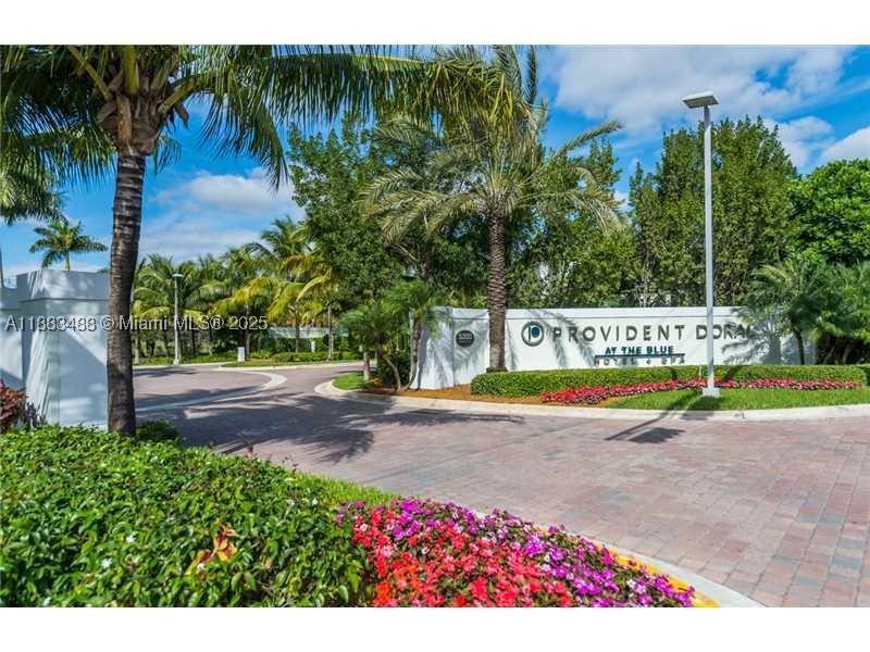 Doral photo 1