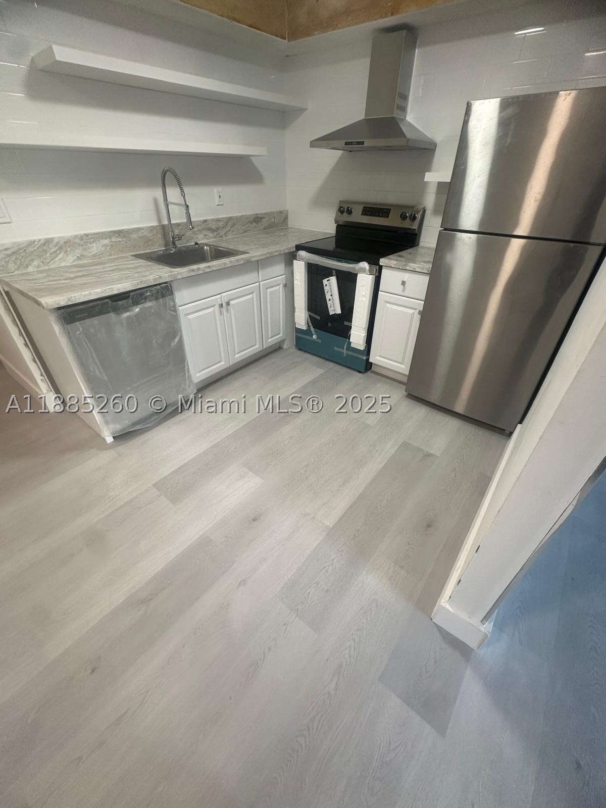 Bay Harbor Islands photo 1