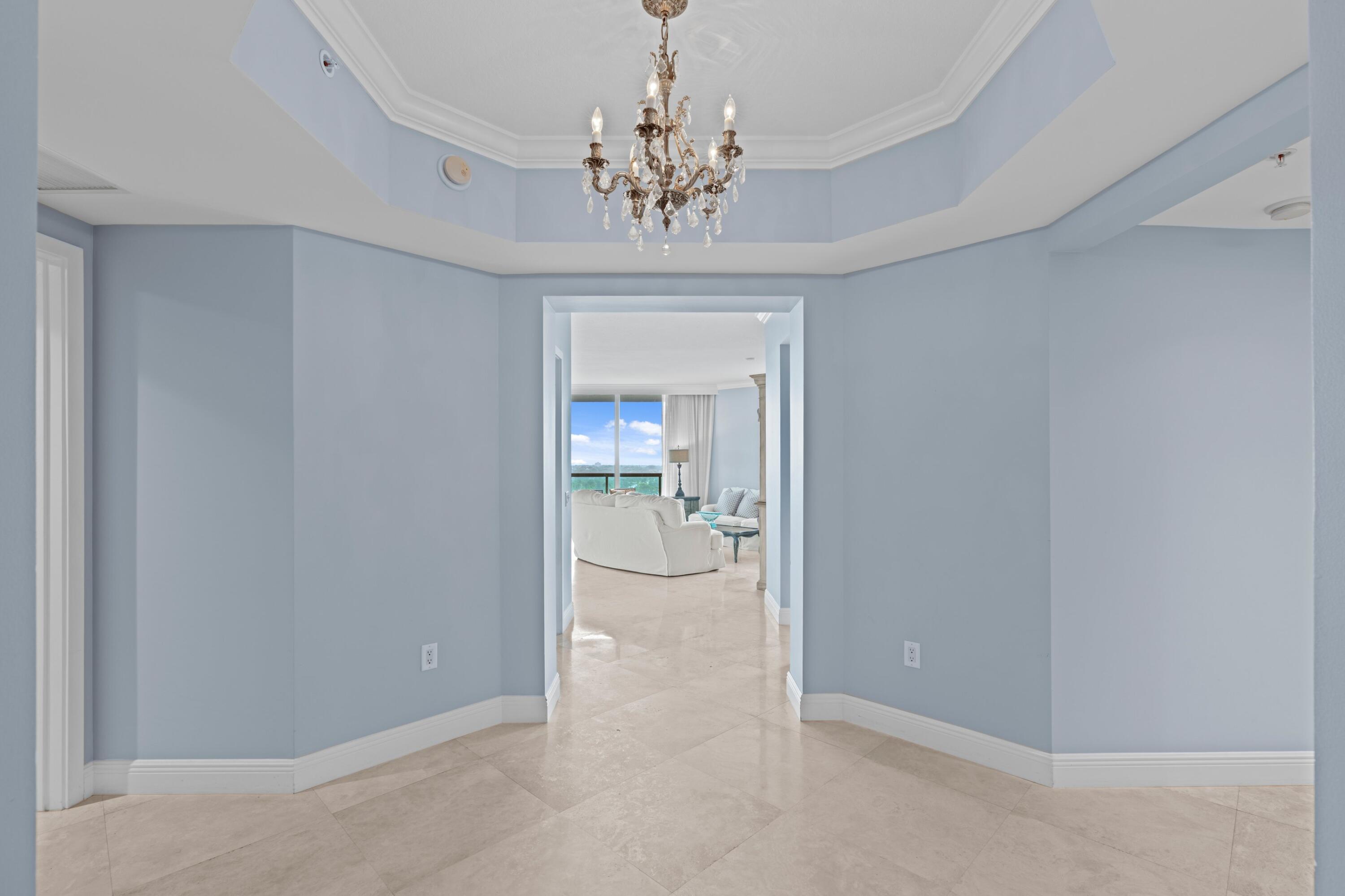 Palm Beach Gardens photo 2