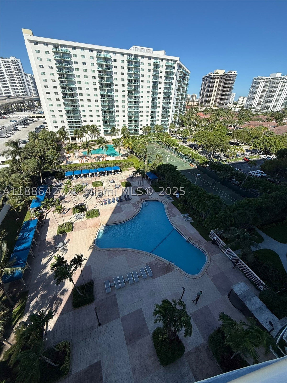 Sunny Isles Beach photo 5