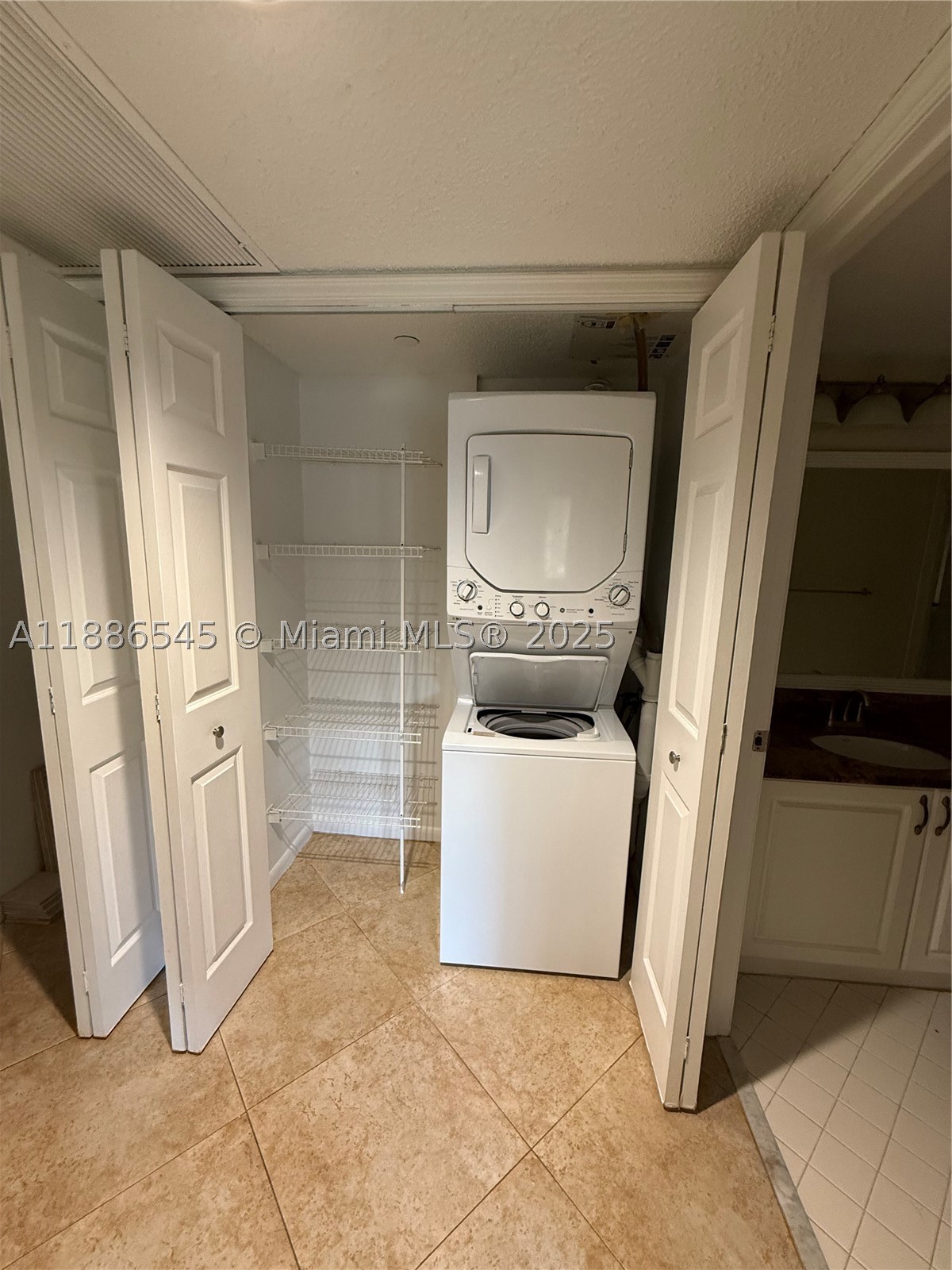 Pembroke Pines photo 5