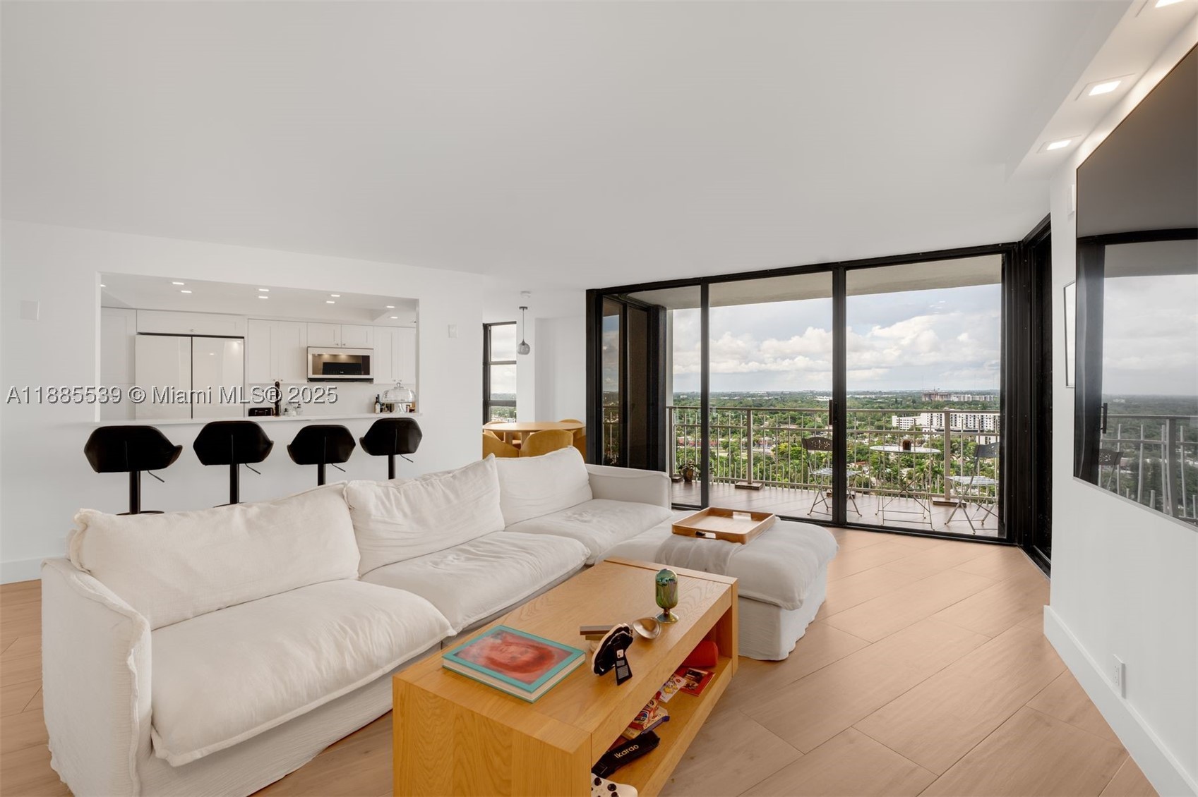 Miami photo 4