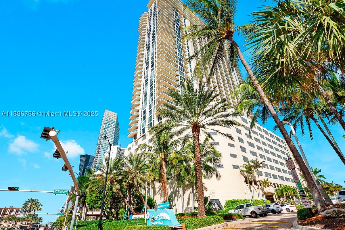 Sunny Isles Beach photo 1