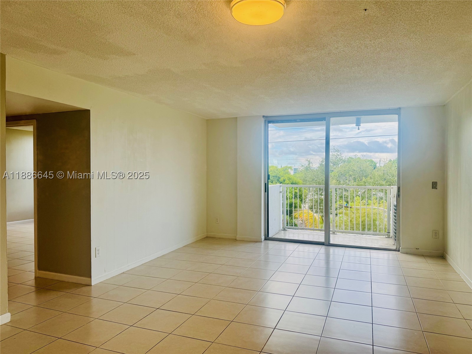 North Miami photo 5