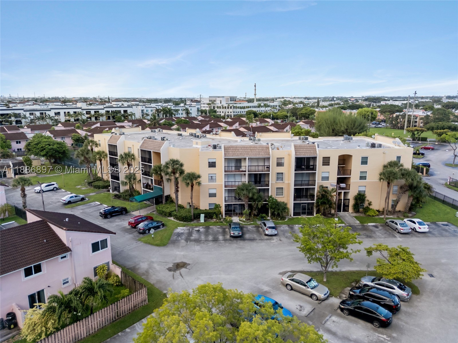 Doral photo 2