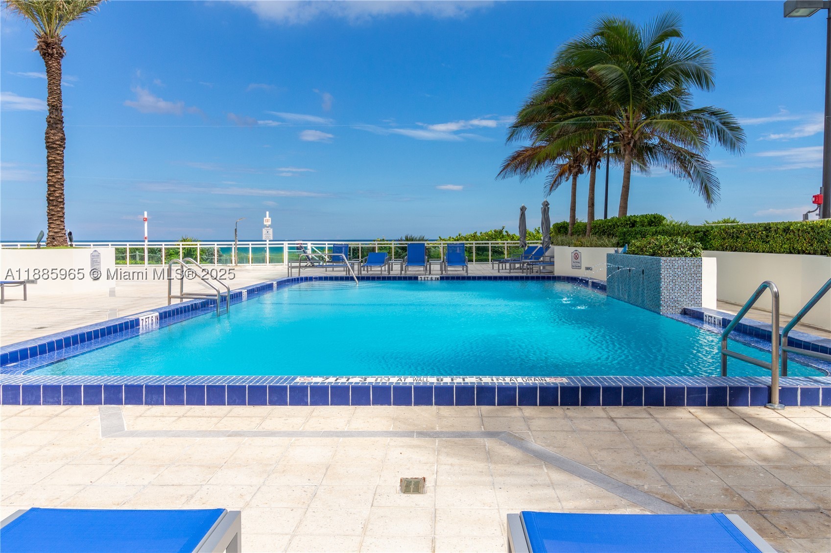 Miami Beach photo 2