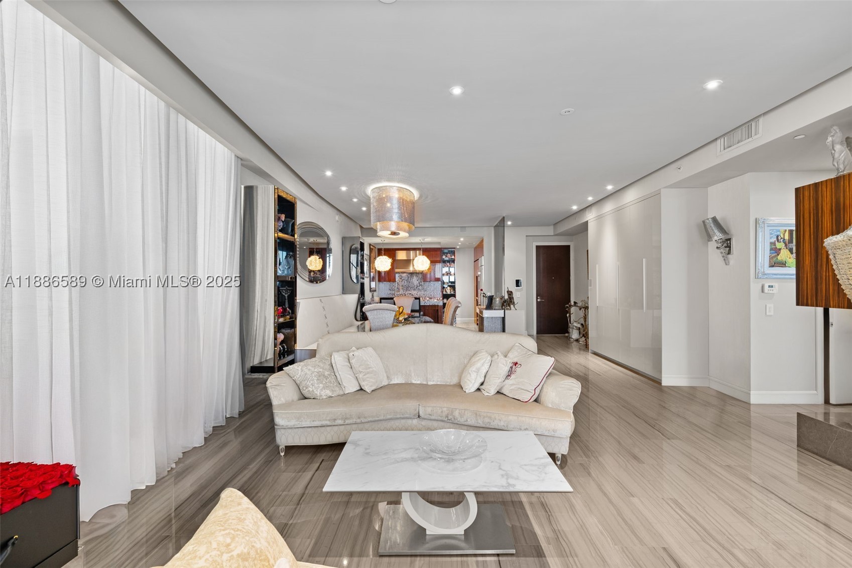 Bal Harbour photo 2