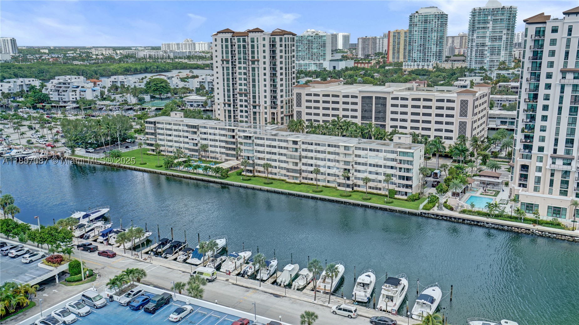 Sunny Isles Beach photo 3