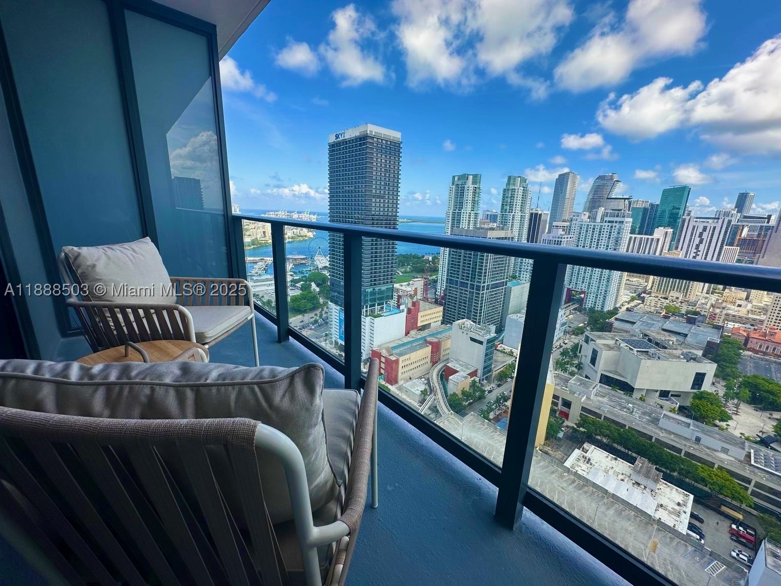 Miami photo 1