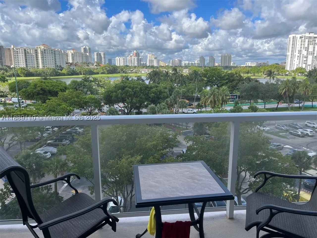 Aventura photo 1