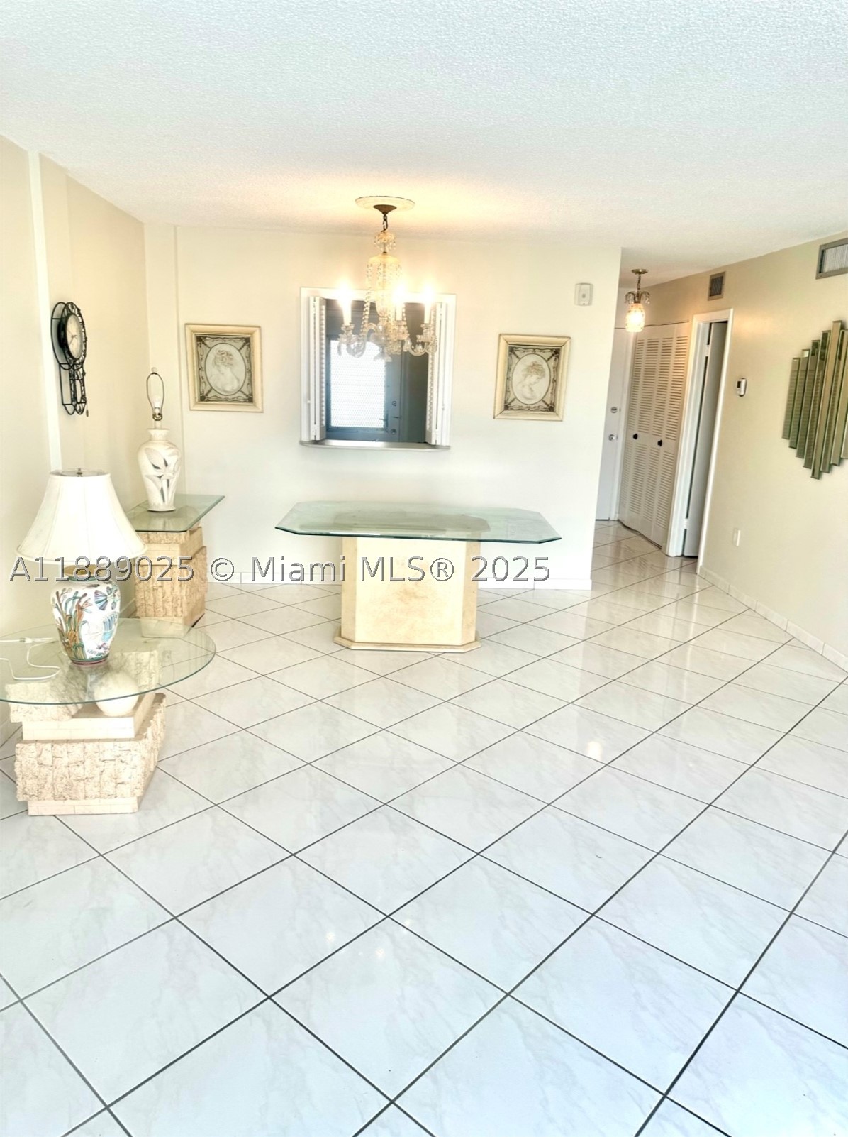 North Miami Beach photo 3