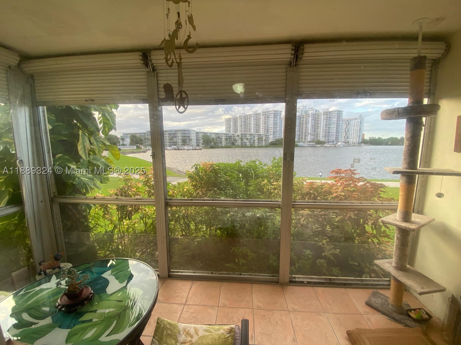 Aventura photo 3