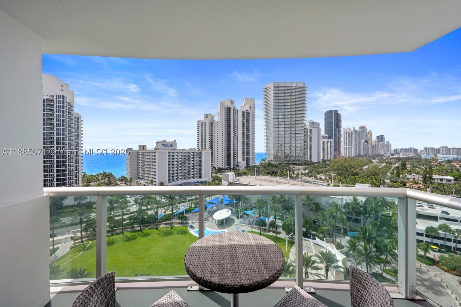 Sunny Isles Beach photo 1
