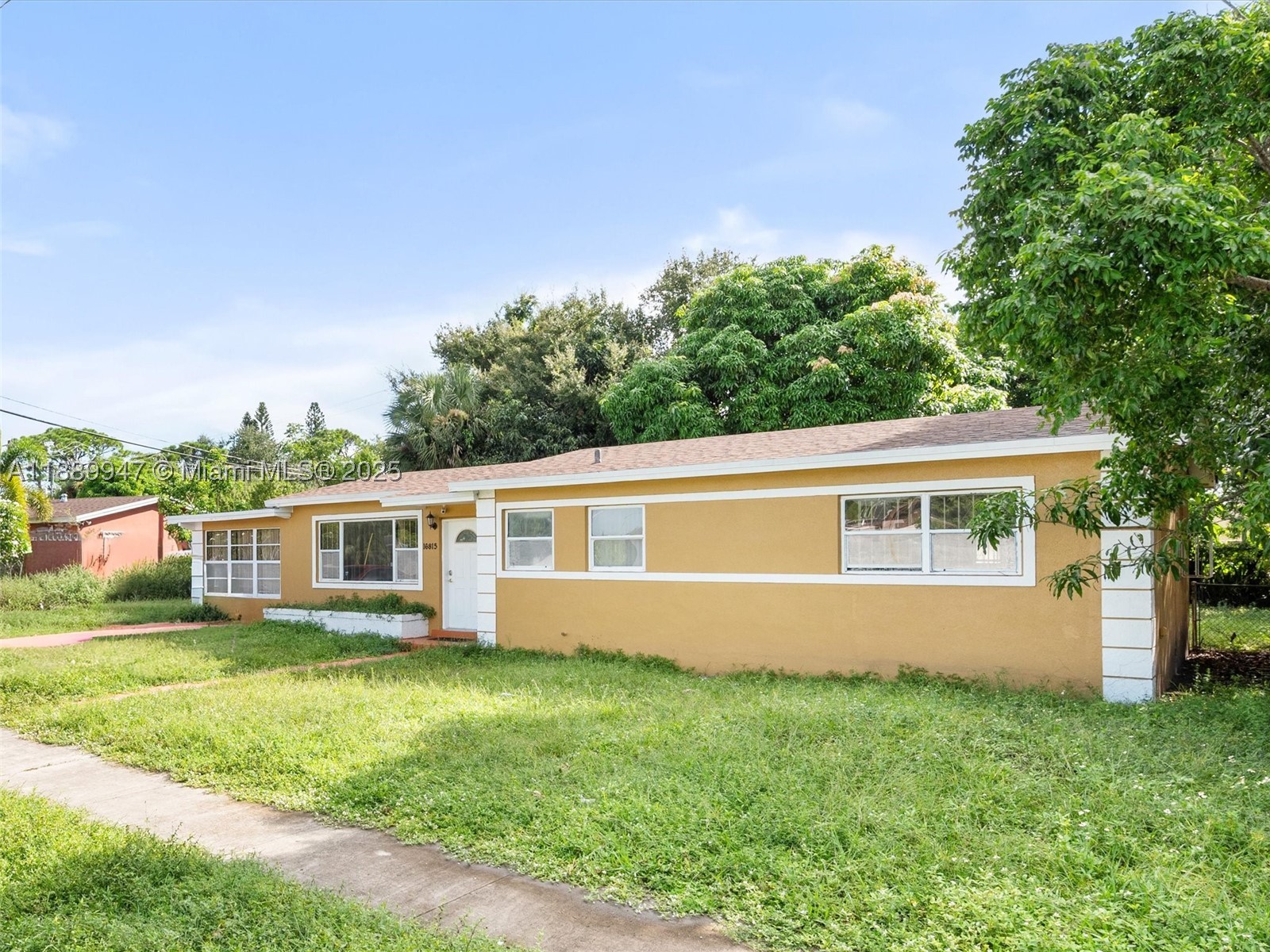 Miami Gardens photo 1