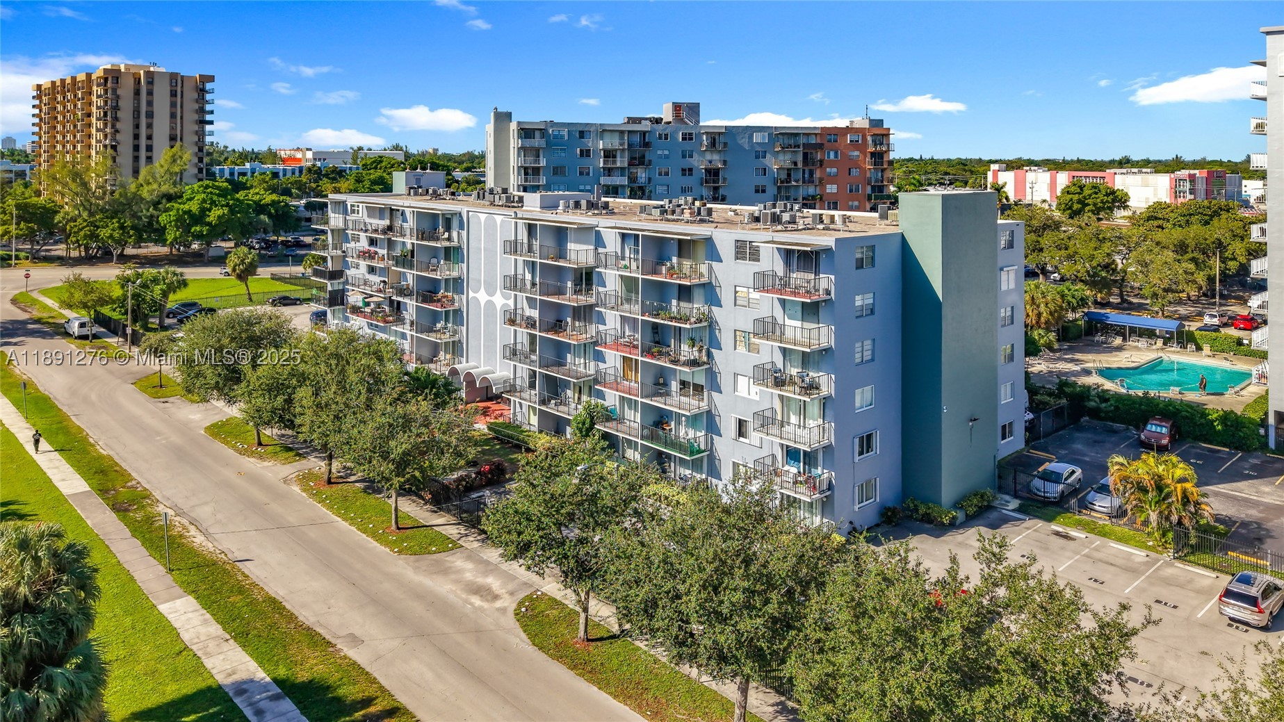 North Miami photo 1
