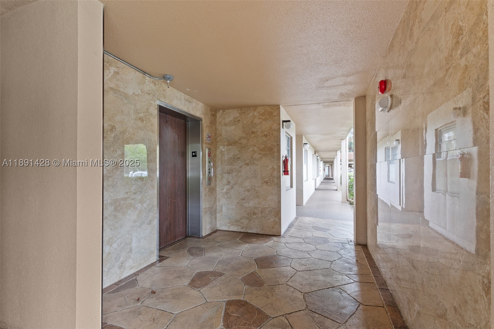 Pembroke Pines photo 3