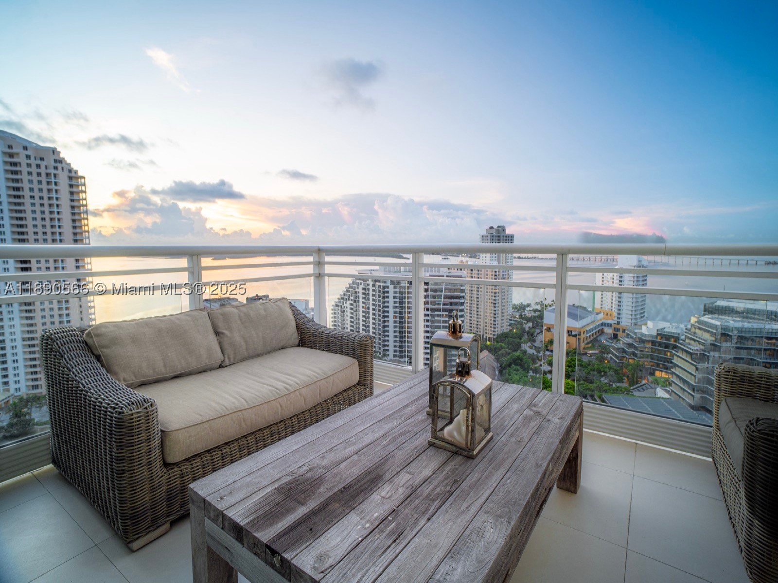 Miami photo 3