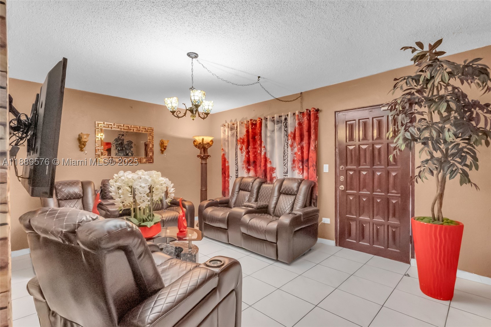 Hialeah photo 4