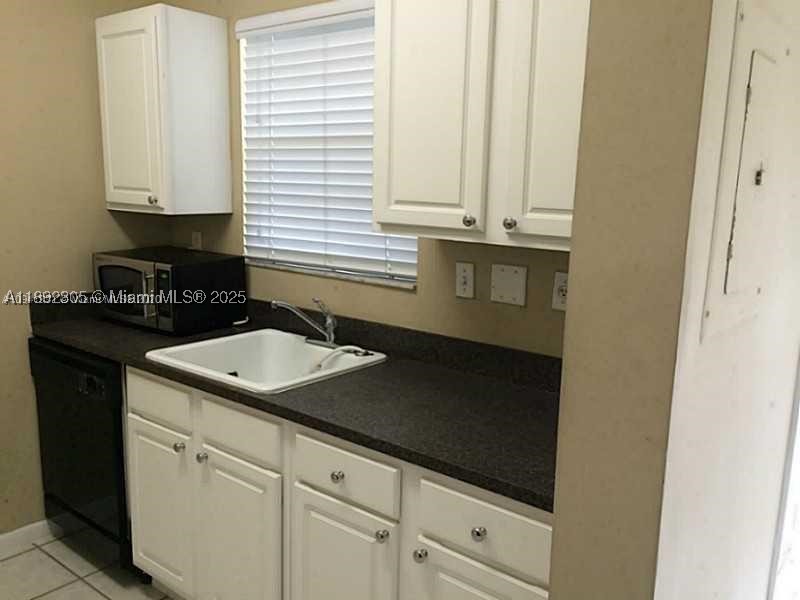 Pembroke Pines photo 2