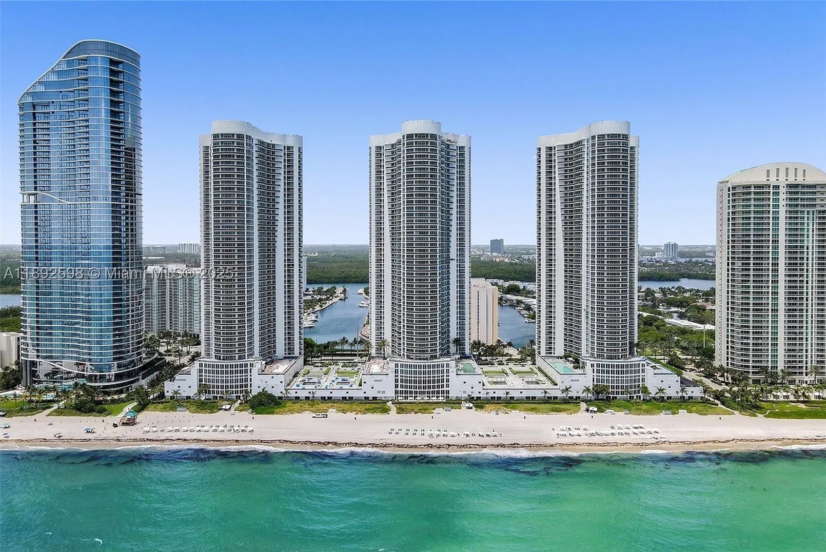 Sunny Isles Beach photo 2
