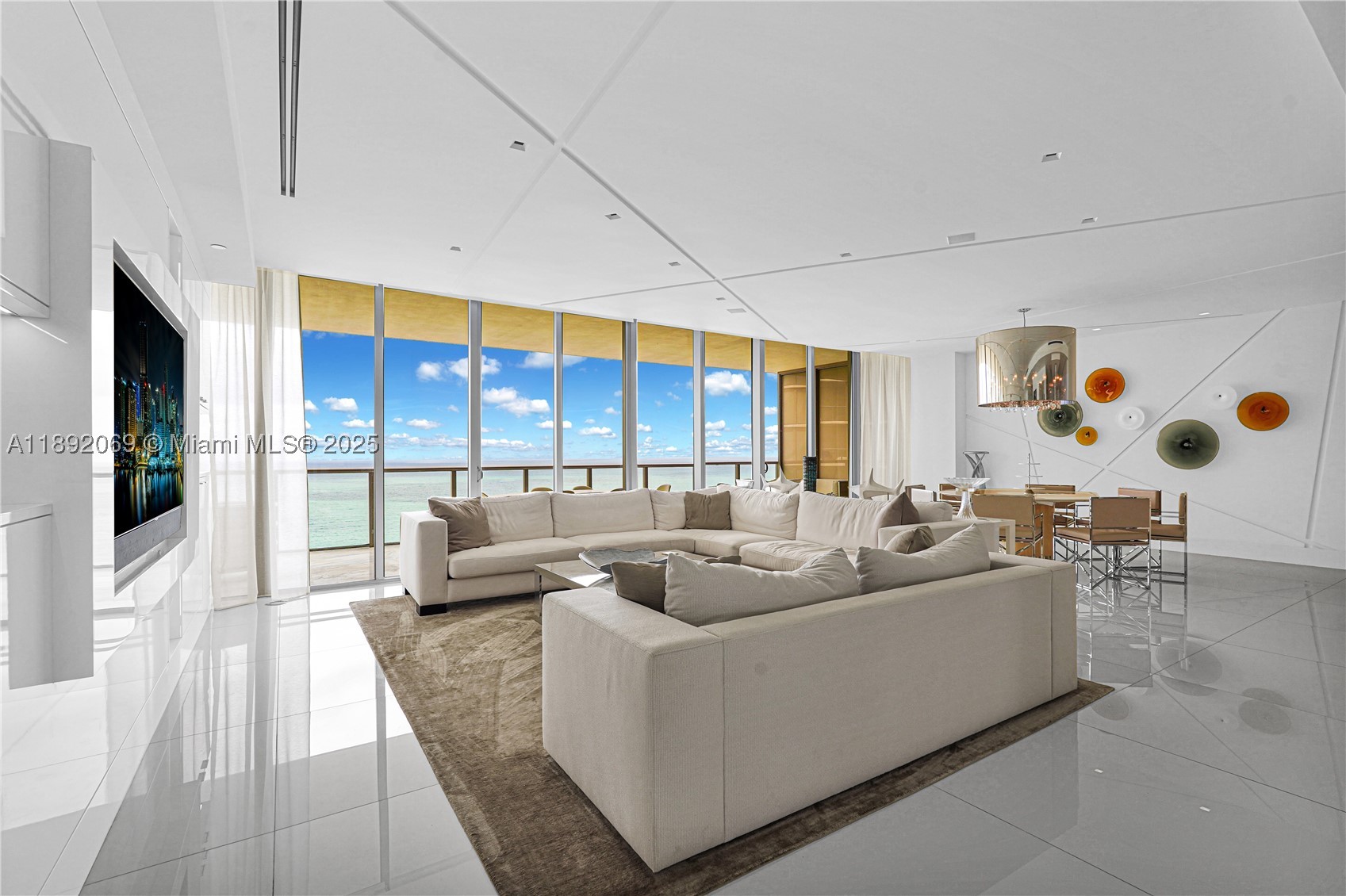 Bal Harbour photo 2
